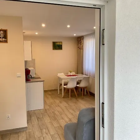 아파트 U Lucyny I Lecha