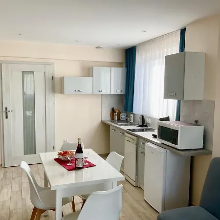 U Lucyny I Lecha Apartament