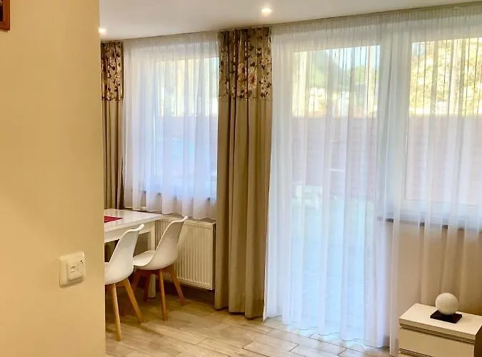 U Lucyny I Lecha شقة Łukęcin