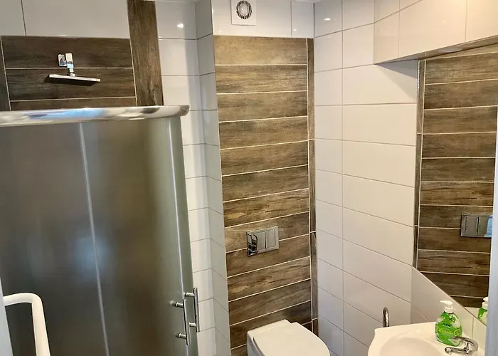 شقة U Lucyny I Lecha Łukęcin